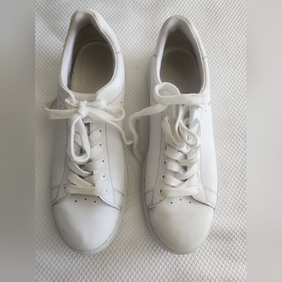Tory Burch White Leather Sneakers with Low-Top Design some scratch - Picture 7 of 11